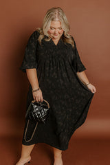 Apple Cider Sippin Jacquard Midi Dress in Black Curves