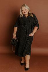 Apple Cider Sippin Jacquard Midi Dress in Black Curves