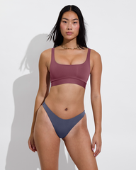 Streamline Bottom - Varsity
