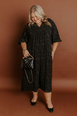 Apple Cider Sippin Jacquard Midi Dress in Black Curves