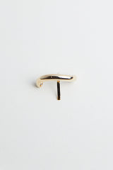 ABSTRACT PIPE-SHAPED HAIR CLIP